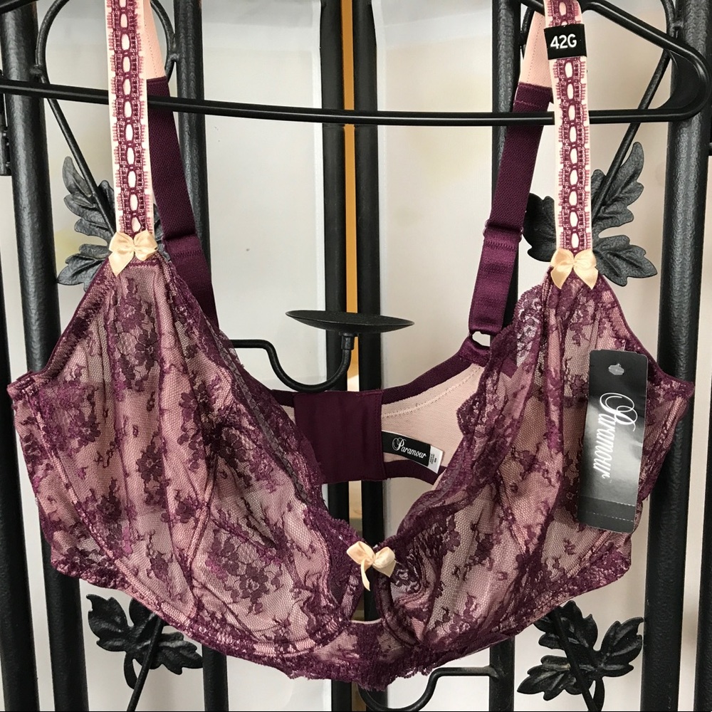 42g Paramour purple NWT bra, gorgeous and sexy